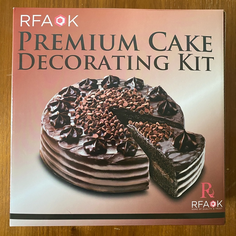 RFAQK 65 PCs Cake Decorating Kit Set